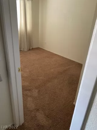 Photo #6: 2390623 Listing 