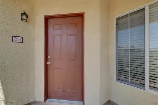 Photo #1: 2390631 Listing