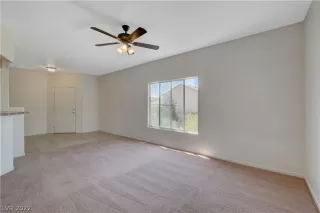 Photo #2: 2390631 Listing