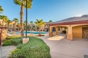 Photo #1: 2390684 Listing