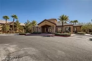 Photo #2: 2390684 Listing