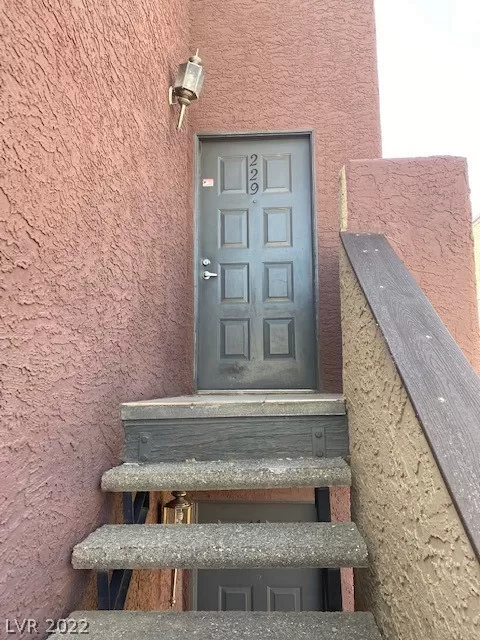 MLS: 2390738 Condo For Sale