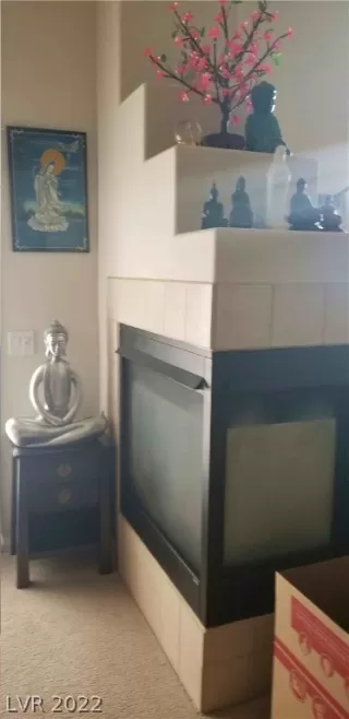 Photo #3: 2390770 Listing 