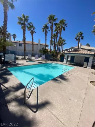 Photo #1: 2390773 Listing