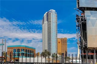 Photo #1: 2390876 Listing