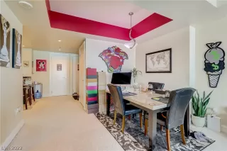 Photo #6: 2390876 Listing