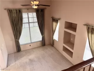 Photo #5: 2390878 Listing 