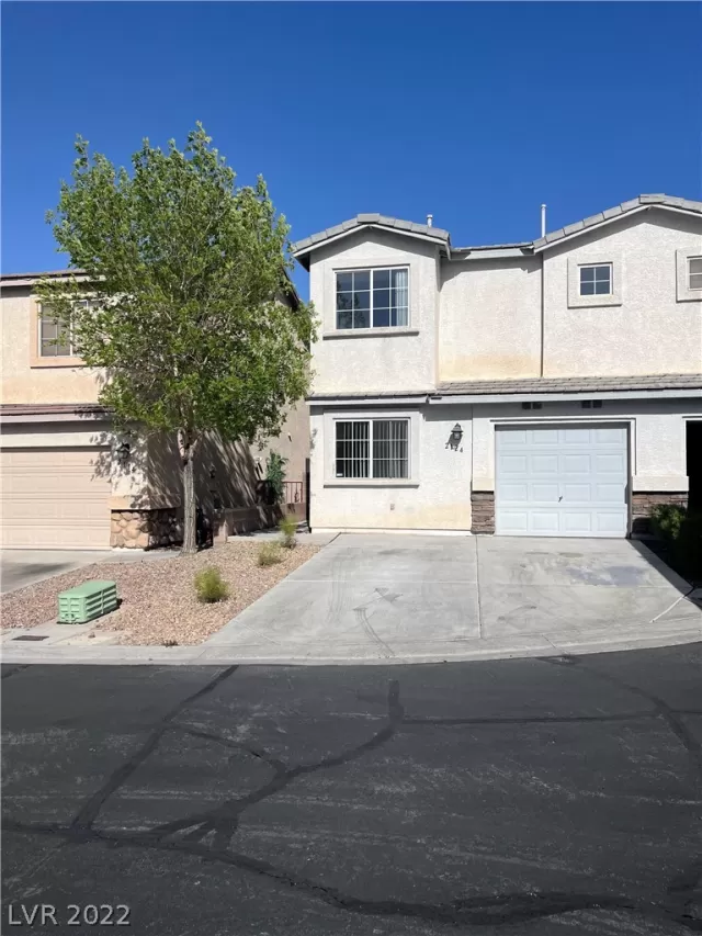 MLS: 2390885 Condo For Sale