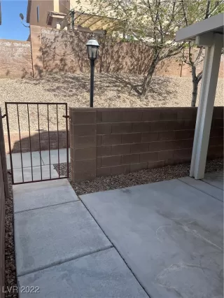 Photo #3: 2390885 Listing 