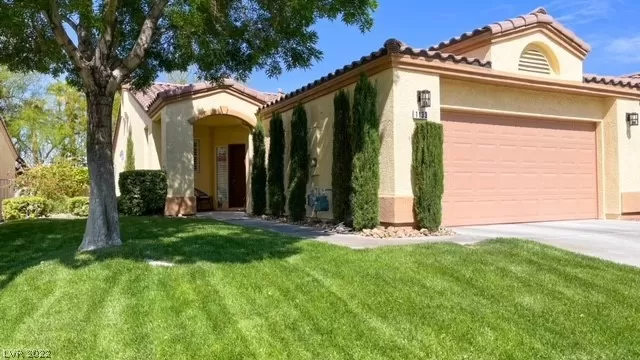 MLS: 2390910 Condo For Sale