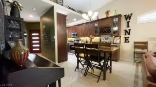 Photo #3: 2390910 Listing