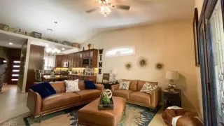 Photo #5: 2390910 Listing