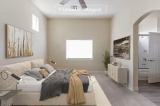 Photo #2: 2390974 Listing