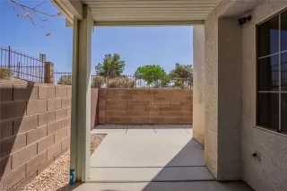 Photo #4: 2391002 Listing 