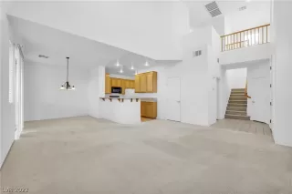 Photo #1: 2391008 Listing 