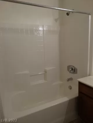 Photo #3: 2391010 Listing 