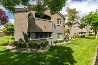 Photo #2: 2391029 Listing