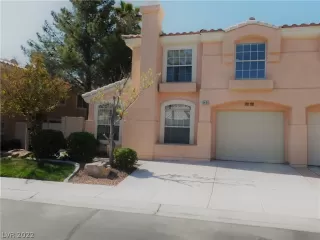 Photo #1: 2391072 Listing 