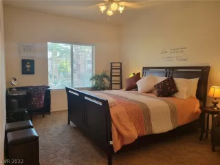 Photo #4: 2391087 Listing 