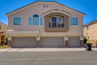 Photo #1: 2391121 Listing 