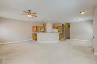 Photo #4: 2391121 Listing 