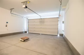 Photo #6: 2391123 Listing 