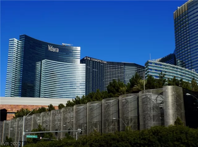 MLS: 2391181 Condo For Sale