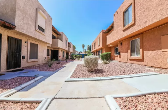 MLS: 2391195 Condo For Sale