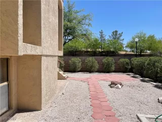 Photo #1: 2391217 Listing 