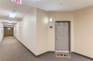 Photo #4: 2391228 Listing 