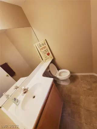 Photo #5: 2391245 Listing