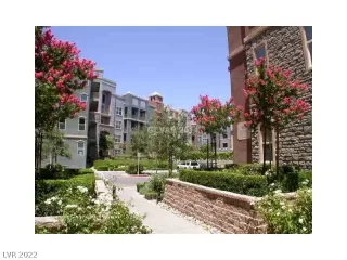 Photo #1: 2391281 Listing