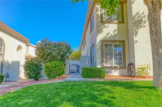 Photo #2: 2391340 Listing 