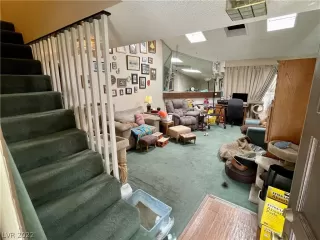 Photo #3: 2391351 Listing 