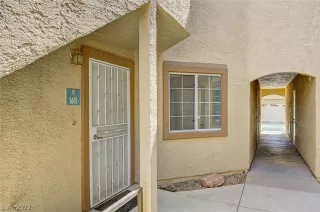 Photo #1: 2391432 Listing