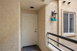 Photo #1: 2391476 Listing