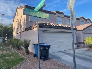 Photo #3: 2391492 Listing 