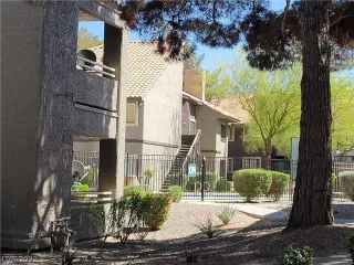 Photo #1: 2391522 Listing 