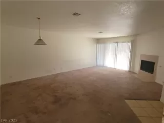 Photo #2: 2391522 Listing 