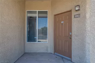 Photo #6: 2391534 Listing 