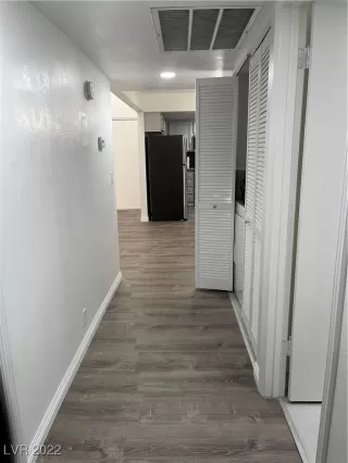 Photo #3: 2391538 Listing 