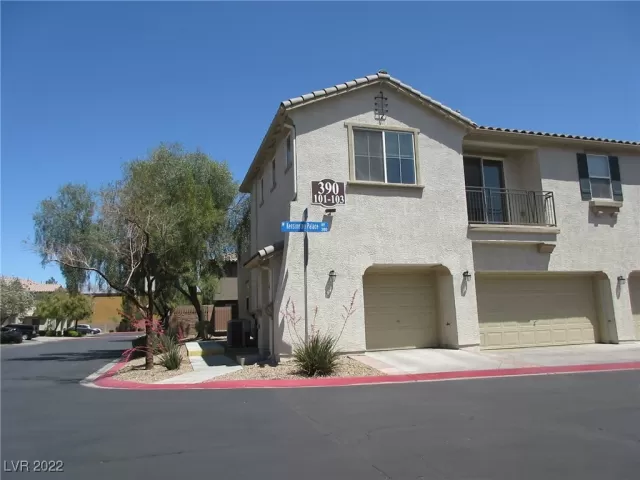 MLS: 2391549 Condo For Sale