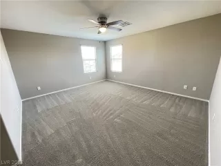 Photo #3: 2391558 Listing 