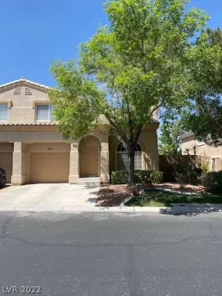 Photo #1: 2391569 Listing 