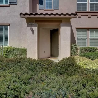 Photo #2: 2391627 Listing