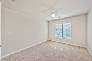 Photo #6: 2391651 Listing 