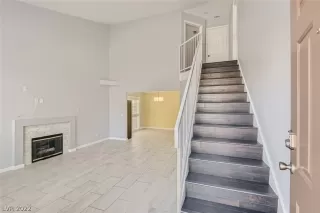 Photo #3: 2391672 Listing 