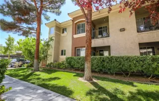 Photo #2: 2391719 Listing 