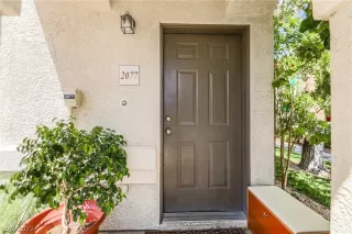 Photo #3: 2391719 Listing 