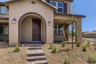 Photo #2: 2391785 Listing